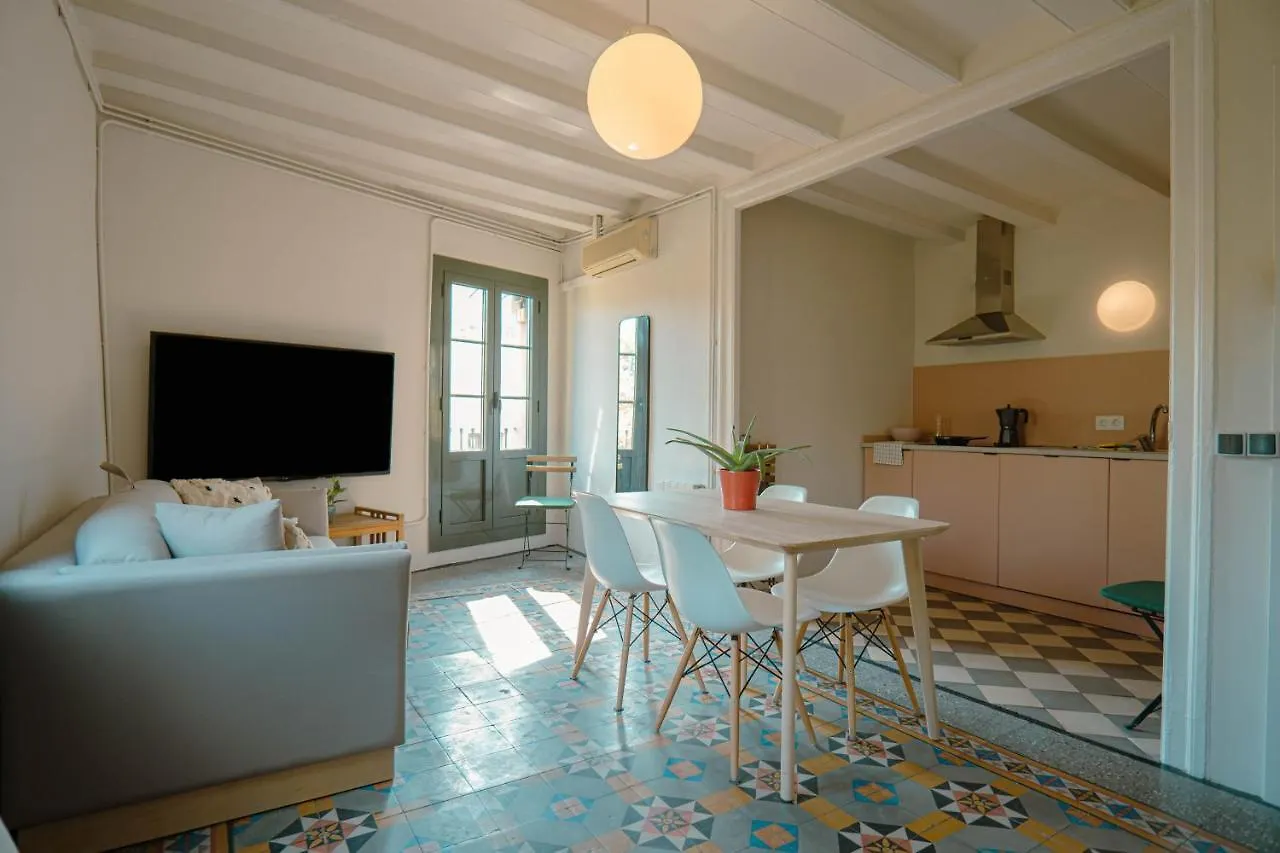 Smartr Barcelona Ramblas Aparthotel